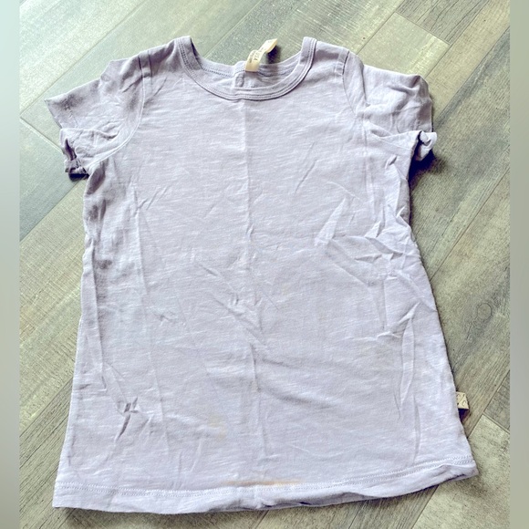 Childhoods Aura Basic Tee 6/7 - Picture 1 of 2
